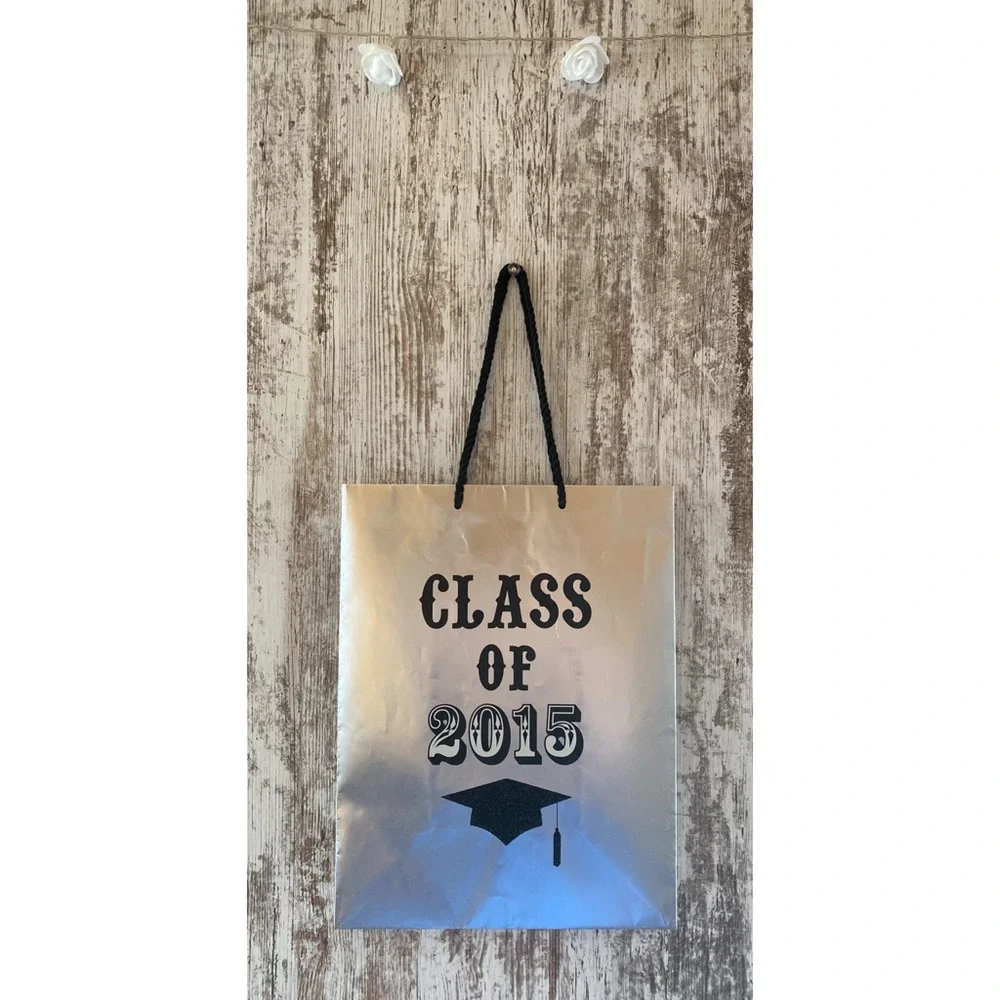 ✨ 5/$10 ✨ American Greetings Class of 2015 gift bag